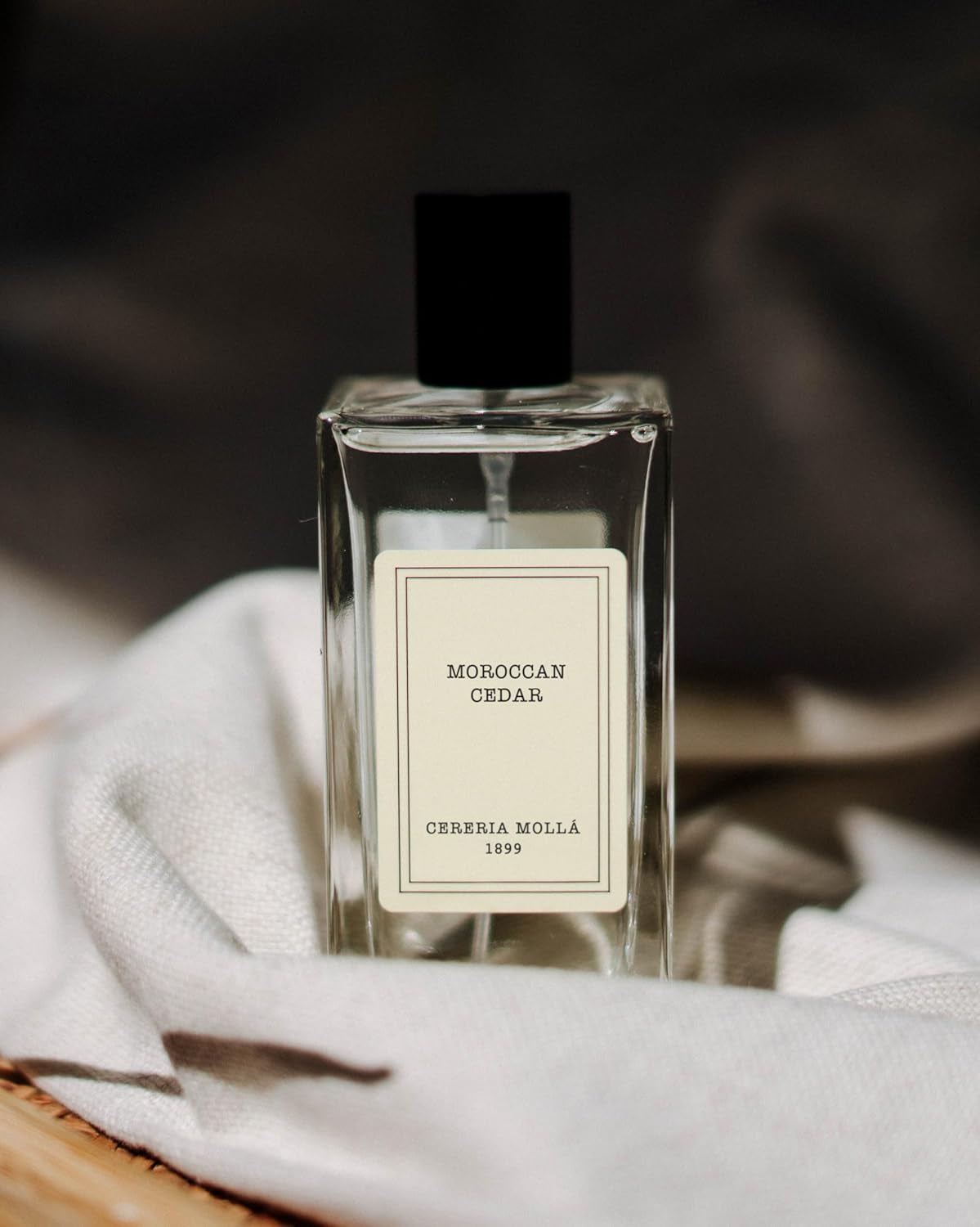 1899 Moroccan Cedar Room Spray 100 Ml image 2